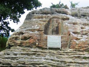 Eagle Rock, Cramond