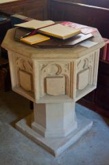 Octagonal font