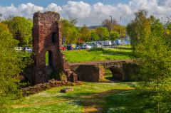 Exeter Old Bridge, St Edmund's Chapel ruins