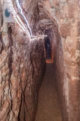 Time to turn sideays through a narrow section!