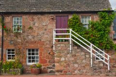 Fettercairn, Market square cottage