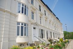 1890s houses on The Crescent (c) NChadwick