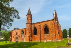 Fortrose Cathedral, Another view of the south aisle and chapel