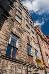 The Lawnmarket facade from the fore-stairs
