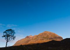 Liathach in early morning light