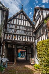 The house entrance passage