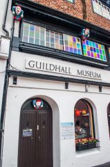 The front entrance to the museum