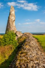 Hadleigh Castle, 14th century wall and tower ruin