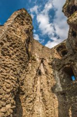 Hadleigh Castle, Inside the south east tower