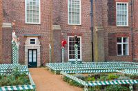 Hampton Court Palace, Recreated Tudor garden