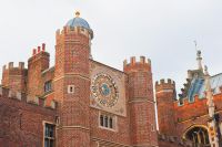 Hampton Court Palace, Clock Court