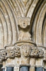 Ornate capital in the nave arcade