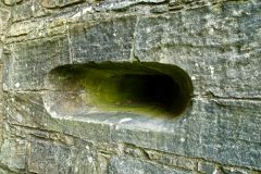 16th century gun port