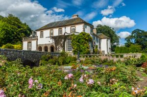 Hill of Tarvit Mansion