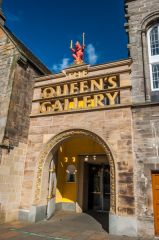 The Queen's Gallery entrance