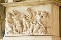 Hoxne, St Peter & St Paul Church, Frieze on Maynard memorial