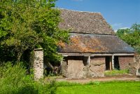 Kelmscott Manor, 17th century farm building