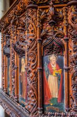 Detail of the pulpit carving