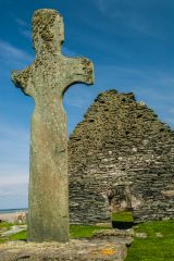 The cross and chapel