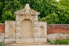 Kirby Hall, Norhern terrace gateway by Nicholas Stone
