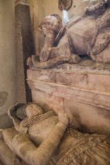 Little Wittenham, St Peter's Church, The alabaster Dunch monument