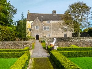 Llancaiach Fawr Manor and Living History Museum
