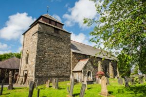 Llanidloes, St Idloes Church