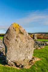 Loanhead of Daviot Stone Circle, A standing stone