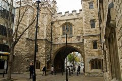 London, St John's Gate, Clerkenwell, 1504