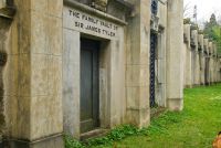 Tyler family vault, Circle of Lebanon