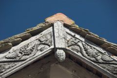 Decorative carving on the gatehouse gable