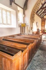Maddington, St Mary's Church, Box pews in the nave