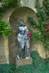 Statue niche by the house