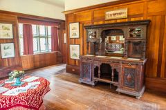 The Tudor farmhouse interior