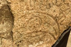 Crescent and V-rod carving