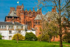 The house fro the gardens