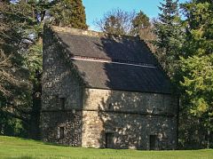 Newliston doocot (c) Anne Burgess