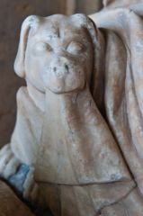 North Leigh, St Mary's Church, Alabaster dog