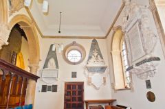 North Leigh, St Mary's Church, The Perrot Aisle