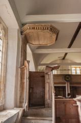 The Georgian pulpit and tester