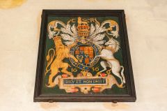 1636 royal coat of arms