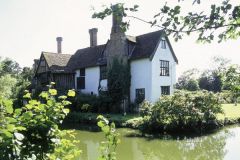 Otley Hall, The hall and moat