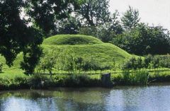 Otley Hall, The viewing mound