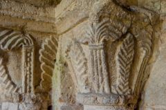Oxhill, St Lawrence Church, 12th century capital, east side of north door