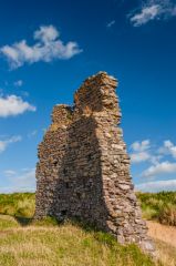 Ruined section of the curtain wall