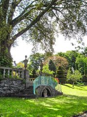 An Italianate bridge (c) Gareth Hughes