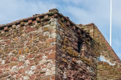 Portencross Castle, The corbelled roofline