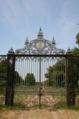 Revesby Abbey gates (c) Richard Croft