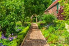 A path in the walled garden