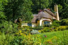 Thatched cottage at Selworthy
